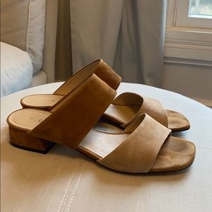 M. Gemi suede sandals 👡